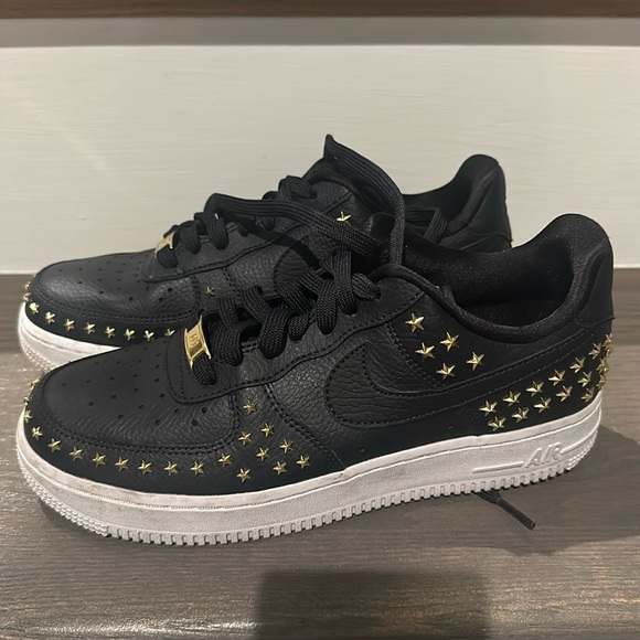 Nike Air Force Ones Studded - Picture 1 of 4